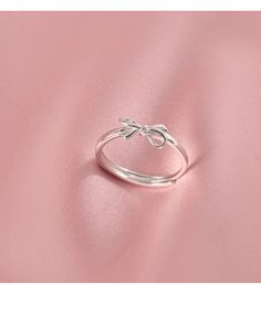 Classification 
						 Open Rings 
					 
 
						 Design 
						 Polishing 
					 
 
						 Gender 
						 Women's 
					 
 
						 Material 
						 Sterling Silver 
					 
 
						 Occasion 
						 Street 
					 
 
						 Pattern 
						 Bow Knot 
					 
 
						 Quantity 
						 1 Piece 
					 
 
						 Ring Size 
						 Adjustable 
					 
 
						 Style 
						 Sweet 
					 
 
						 Weight 
						 5g Open Rings, Bow Knot, Open Ring, Ring Designs, 1 Piece, Ring Size, Sterling Silver, Ring, Silver