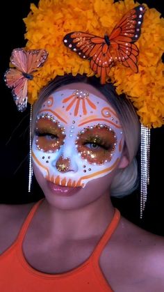 Catrina Make Up Ideas, Face Painted Halloween Costumes, Sugar Skull Facepainting, Makeup Ideas Creative Inspiration, Easy Dia De Los Muertos Makeup Ideas Half Face, Katrina Makeup La Catrina, Colorful Catrina Makeup, Red Catrina Makeup, Blue Catrina Makeup