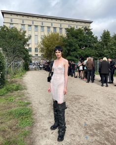 Berghain Aesthetic, Berlin Club Fashion, Techno Outfit Rave, Berlin Club, Berlin Techno, Outfits Nightclub, Rave Fit, Techno Outfit, Techno Rave