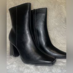 Brand New Truffle Collection Boots No Box, Never Been Worn Beautiful Boots Size Uk 7 Which Is Size Us 9! Truffle Collection Boots, Beautiful Boots, Shoes Brand, Boot Shop, Truffles, Shoe Brands, Bootie Boots, Ankle Boots, Women Shoes