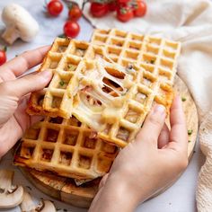 Recette de Gaufre salée pour 2 personnes. Difficulté : - Croustillant gaufré ! astucieux & délicieux Churros Party, Crêpe Party, Chefclub Tv, Homemade Waffles, Chef Club, Beignets, Cheddar, Mozzarella, Diner