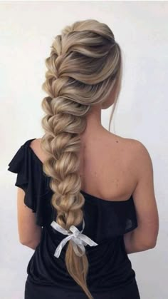 Fishtail Braid, Hair Advice, Easy Braids, Braided Hairstyles Easy, Long Hair Girl, Braids For Long Hair, Homecoming Hairstyles, Free Hair, Hairstyles For Long Hair