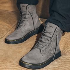 Dr.Martens Unisex Men’s Sz.12 Crewson Nubuck Leather Everyday Gray Lace Up Boots New Without Box Dr Martens Men Outfit, Doc Martens Mens, Doc Martins Boots, Dr Martens Men, Moc Toe Boots, Everyday Boots, Men’s Boots, Leather Lace Up Boots, Toe Boots