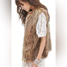 Tanming Women's Fashion Autumn And Winter Warm Short Faux Fur Vests Large, Nwt Vest Style Women, Women Faux Fur Vest, Fur Waistcoat, Autumn Trends, Women Overcoat, Faux Fur Vest, Outwear Jackets, Faux Fur Vests, Fur Vest