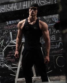 David Laid Aesthetic, Best Workout Split, David Laid, Workout Split, Gym Photoshoot, Aesthetics Bodybuilding, Fitness Career, Gym Boy, Phil Heath