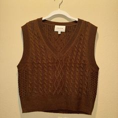 Never Worn Brown Vest Great Condition Cottagecore Vest, Chocolate Brown Sweater, Brown Sweater Vest, Rose Chocolate, Brown Vest, Rose Sweater, Rosé Brown, Brown Sweater, Big Bang