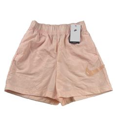 Nike Women's Swoosh Woven Easy Shorts Pink Size Xs Dm6752 New $50 Review Measurements Provided Within Photos To Ensure Best Fit. Feel Free To Message Us If You Have Any Questions Buy With Confidence! Barter Post's Commitment To You: - Satisfaction Guaranteed. - Quick Responses To Questions - Most Items Shipped Same Day Or Within 24 Hours Of Purchase. - Tracking Is Provided - Items Packed Securely. Thanks For Your Interest. Barter Post Active Wear Shorts, Shorts Athletic, Nike Shorts, Brands Outlet, Athletic Shorts, Nike Women, No Response, 50 %, Active Wear