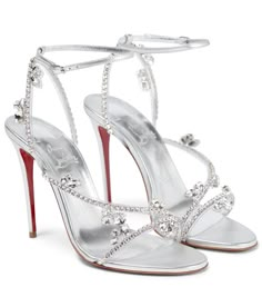 Louboutin Online, Luxury Heels, Heels Classy, Christian Louboutin Heels, Louboutin Heels