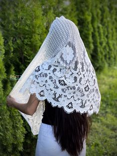 "THE MORE YOU GET, THE CHEAPER THE SHIPPING! \"There is nothing that makes its way more directly into the soul than beauty.\" Joseph Addison WHAT WAS MADE WITH LOVE, WILL ALWAYS BEAUTIFY YOU. Made out of the softest, highest quality lace. Measures 24\"(60cm) X 59\"(150cm), in various colors. Check out all our great quality scarves: https://www.etsy.com/shop/ruttshop Thank you for choosing us! SHIPPING POLICIES Do not hesitate to contact me if you have any questions or comments. - I ship with pri Mass Outfit, Scarf Head Covering, Joseph Addison, Mexican Style Dresses, Tulle Headband, Catholic Veil, Spanish Lace, Knitting Hacks, Mantilla Veil