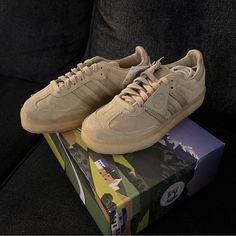 Size 5.5m/7w - Adidas Samba Ronnie Fieg X Clarks X 8th Street Low Savannah Nwt. Exclusive Drop. Perfect And On Trend For Fall! Adidas Boost Women, Adidas Slip On Sneakers, Adidas Ultra Boost Women, Adidas Gazelle Blue, Adidas Suede, Adidas Slip, Adidas Pharrell Williams, Adidas Shoes Originals, Ronnie Fieg