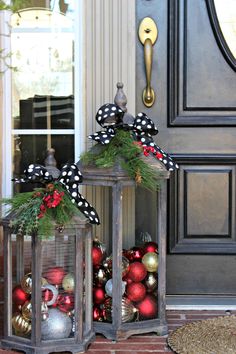 Here’s how to make your home merry and bright this holiday season. Julkransar Diy, Homemade Christmas Decorations, Christmas Tours, Christmas Lanterns, Christmas Porch, Christmas Crafts Decorations, Noel Christmas, Decoration Christmas, Homemade Christmas