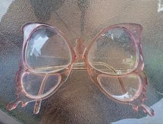 Butterfly Glasses, Funky Glasses, Cute Glasses, Melanie Martinez, Cute Jewelry, Aura, Jewelry Accessories, Art Inspiration, Cute Outfits