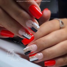 Red Gel Manicure Design, Black And Red Nails Short Square, Red Party Nails Art Designs, Red Nails 2023, Red Short Acrylic Nails, Ted And Black Nail Designs, Bright Red Nails With Design, Short Red Nails Design, Bright Nail Designs