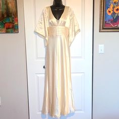 Nwt Gorgeous Luxe Beige Satin Gown. Fully Lined With Matching Front And Back Deep Certificate Of Authenticity Cream Full-length Formal Dress, Formal Full-length Cream Dress, Formal Full Length Cream Dress, Cream Full Length Formal Dress, Elegant Empire Waist Dress For Wedding Night, Kimono Wedding Dress, Nude Cocktail Dresses, Sequin Ball Gown, Stella York Wedding Dress