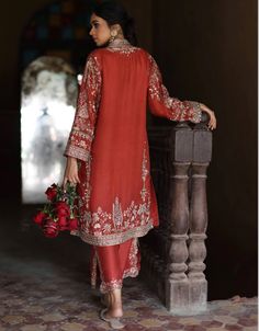 Dawat Outfit, Lehenga Bridal, Satin Suit, Candles Wedding, Embroidered Dresses, Couture Design, Newly Wed, Embroidered Kurti