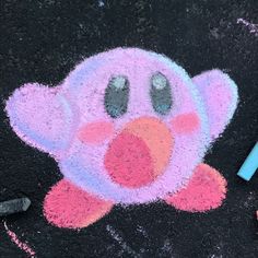 kirby Kirby Chalk Art, Chalk Art Cartoon Characters, Chalk Art Ideas On Paper, Kawaii Chalk Art, What To Draw With Chalk Easy, Realistic Chalk Art, Anime Chalk Art, Aesthetic Chalk Drawings, Chalk Easy Drawings