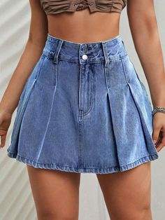 Cheap Denim Cutoff Skirt, Cheap Denim Blue Skort For Summer, Pleated Denim Skirt, Rok Mini, Short Jean Skirt, Denim Skirt Outfits, Rock Outfit, Skirt Trends, Short Denim Skirt