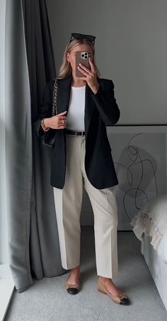 Elegantes Outfit Damen, Business Professional Outfits, Office Fits, Casual Work Outfits Women, Business Outfits Women, Office Outfits Women, Outfit Chic