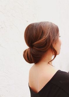 Lovely simple updo Simple Chignon, Simple Updo, Hair Cute, Peinados Recogidos, 4c Hair, Hair Affair, Fancy Hairstyles