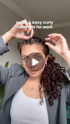 Curly Hair For Work Hairstyles, Easy Hairdo Curly Hair, Curly Hair Quick Hairstyles, Easy Fancy Curly Hairstyles, Curly Hairstyle For Office, Classy Updo Hairstyles Curly Hair, Curly Hair Business Casual, Curly Hair Work Outfit, Curly Hair With Clips Hairstyles