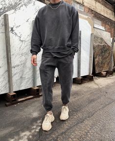 Cheap Ideas, Minimalist Fashion Men, Men Street, Men Fashion Casual Outfits, Streetwear Men Outfits