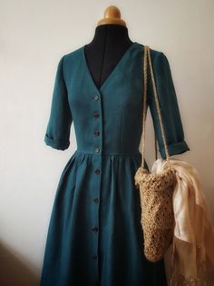 Handsewn Clothes, Dark Teal Dress, Teal Dress, Vintage Inspired Dresses, Vestidos Vintage, Dark Teal, Inspired Dress, Mode Vintage, Mode Inspiration