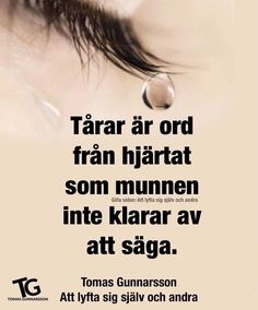 a woman's eye with the words tarar ar or fran hiratt som munnen inte karara av at saga