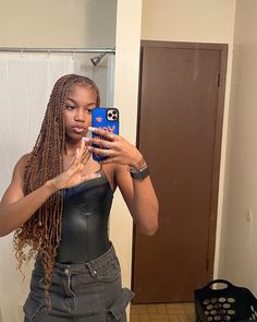 Island Twist, All Black Outfits, Afro Braids, Cute Box Braids, Passion Twists, Feed In Braids Hairstyles, Hair Streaks, Braided Hairstyles For Teens