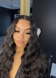 Jet Black Crimped Hair, Nicki Minaj Crimp Hair, Crimped Wig Hairstyles Black Women, Crimps Hairstyles For Black Women, 22 Inch Wig, Hair Websites, Bombshell Curls, Hair Color Streaks