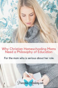 a woman sitting on a couch with a notepad and pen in her hand that reads, why christian homeschooling moms need a photography of education for the mom who is serious about her role