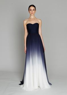 I need an event to wear this to...LOVE!!! Navy Ombre Dress by Monique Lhuillier from The Sweetest Occasion Dip Dye Wedding Dress, Dye Wedding Dress, Mode Tips, Beautiful Gowns, Fancy Dresses, Stunning Dresses