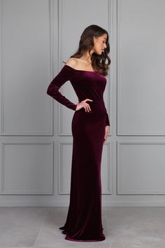 Formal Dress Off The Shoulder Dress Long Sleeve Velvet Dress Bridesmaid Dress, Maxi Dress, Maid Of Honor Purple Dress women dress wedding guest dress, party dress, strapless dress elegant dress wedding dress, evening dress, cocktail dress, occasion dress, reception dress, gown dress, mother of the bride, dress wedding guest, fall bridesmaid dress. More velvet dresses can be found here: desirvale.etsy.com ❖ The material is quality, flexible and stretchy. ❖ Please read the dress description and fi