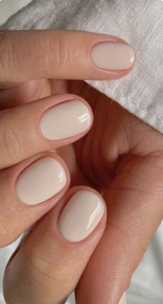 Natural Nails Manicure, Hello Nails, Subtle Nails, Minimal Nails, Casual Nails, Neutral Nails, Classy Nails, Chic Nails, Fall Nails