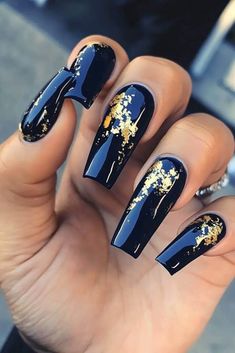 58 Fall Nail Designs to Match Your Sweater Weather Vibes - Luxe Luminous Fall Teal Nails, New Orleans Nail Designs, Fall Nail Styles, Fall Blue Nails, Dark Fall Nails, Fall Nail Inspiration, Nail Makeover, Foil Nail Designs, Turkey Nails