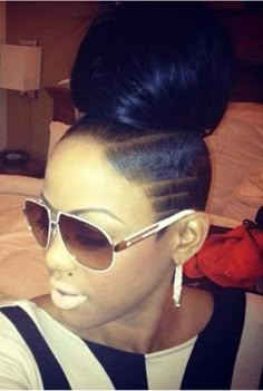 Classic Short Hairstyles, Essence Magazine, Haute Hair, Side Hairstyles, Sassy Hair