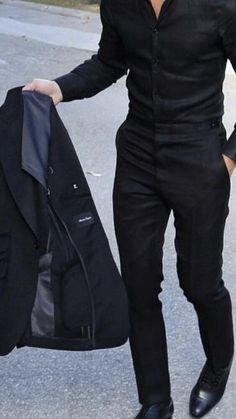 Guy In All Black Suit, Wattpad Men Outfit, Black Style Aesthetic Men, Men’s Dark Aesthetic, All Black Aesthetic Outfit Men, Mens Black Aesthetic, Black Aesthetic Men Outfit, Dark Style Boy, Rich Boy Aesthetic Dark