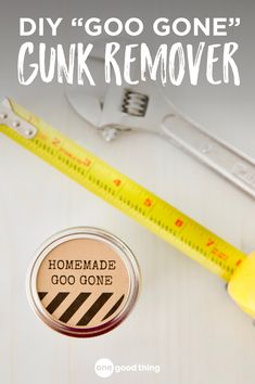 Learn how to make a DIY Goo Gone gunk remover using only 3 all-natural ingredients! You can use it to clean sticker residue, sap, crayon marks, and more. #diygoogone #stickerremover Homemade Goo Gone, Window Cleaning Tips, Lemon Cleaning, Goo Gone, Clean Baking Pans, Cleaning Painted Walls, Homemade Products, Spring Cleaning Hacks