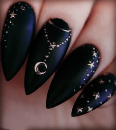 Unghie Nail Art, Witchy Nails, Gothic Nails, Fancy Nails Designs, Goth Nails, Prom Nails, Cute Nail Designs, Fancy Nails, Fall Nail