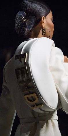 Fendi 2020, Fendi Bag, Antonio Marras, Bag Obsession, Hot Bags, Best Handbags, Stylish Clothes, Spring Summer 2022, Stylish Bag