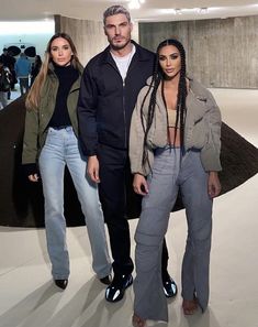 Kim K Winter Outfits, Sharon And Ozzy, Kardashian Casual Outfit, Ozzy And Sharon Osbourne, Ozzy And Sharon, Sharon Osbourne, Kim K Style, Kardashian Outfit, Classy Winter Outfits