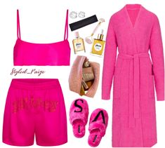 Christmas Morning Pjs, How To Tie A Shirt, Tie A Shirt, Pj Outfit, Lilly Pulitzer Outfits, Outfit Layouts, House Clothes, Outfit Layout, Relaxed Outfit