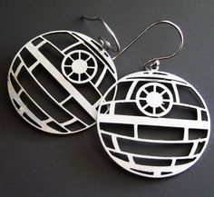 Death Star Earrings by sudlow on Etsy Kit Fisto, Jar Jar Binks, Geek House, Star Wars Love, Nerd Love, Geek Fashion, Geek Girls, Love Stars, Chewbacca