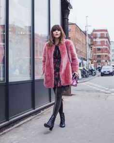 MEGAN ELLABY WEARS GREEN AND PINK Pink Winter Coat Outfit, Winter Coat Outfit, Megan Ellaby, Pink Winter Coat, Pink Winter, Pink Holiday, Coat Outfit, Pink Fur, New Rock