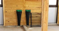 💦🐴🥶 Are you tired of your horse's water freezing in the winter months? RAMM's automatic horse stall waterers are a reliable and convenient solution for providing fresh water to your horses all year long. The 100W heating pad ensures the water will not freeze and the automatic fill valve ensures a constant supply of water for your horses. The automatic stall waterer boasts an impressive array of outstanding features designed to meet the needs of both you and your equine companions. Horse Water, Heating Pad, In The Winter, Black Green