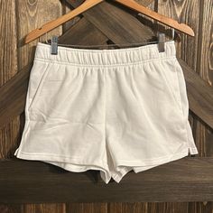 Brand New With Tags! Size Medium The North Face Questions? Leave A Comment Below! North Face Shorts, Half Dome, Shorts Athletic, Athletic Shorts, North Face, The North Face, Color White, Size Medium, Womens Shorts