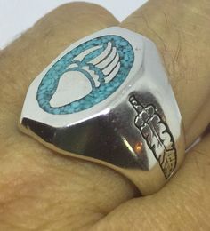 Vintage Native American Style Southwestern Turquoise Stone Inlay Mens Bear Paw Ring https://www.etsy.com/listing/547428391/vintage-native-american-style?utm_source=crowdfire&utm_medium=api&utm_campaign=api Real Turquoise Jewelry, Bear Ring, Paw Ring, Vintage Jewelry Sets, Native American Rings, Bear Paw, Real Turquoise, Stone Inlay, Bear Paws