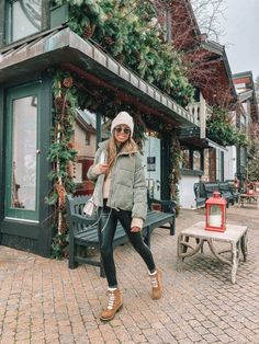 Vail Colorado Outfits, Vail Outfits Winter, Vail Colorado Winter Outfits, Colorado Fall Outfits, Denver Outfits, Vail Outfits, Vail Colorado Winter, Aspen Outfits, Colorado Photoshoot