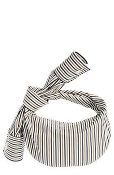 Matthieu Blazy continues his unexpected playfulness with this version of the label's Jodie bag that's designed to look like a repurposed striped-cotton shirt. The lambskin-leather style even features buttons at the knotted handle to mimic the look of cuffed sleeves. Top zip closure Top carry handle Lambskin-leather lining Leather Made in Italy Designer Handbags Scrap Leather Bag, Fabric Bracelets Diy, Mini Bag Pattern, Jodie Bag, Handbag Diy, Summer Purse, Striped Bag, Mini Jodie, Bottega Veneta Bag