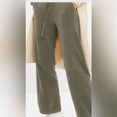 Straight With A Relaxed Fit Olive Green 53% Cotton, 24% Nylon, 23% Acrylic Relaxed Fit Full Length Pants For Winter, Green Wide Leg Pants For Loungewear In Fall, Green Wide Leg Pants For Loungewear, Green Wide Leg Pants For Fall Loungewear, Full Length Relaxed Fit Pants For Winter, Winter Full Length Pants With Relaxed Fit, Winter Full Length Relaxed Fit Pants, Sporty Gap Bottoms With Side Pockets, Green Fall Loungewear Bottoms