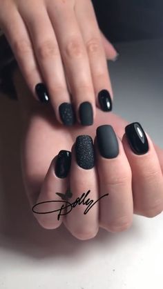 Black And Red Dip Nails, Black Squoval Nails, Black Nail Inspo Coffin, Neon Coral Nails, Matte Black Nails, Black Acrylic Nails, Fall Gel Nails, Spring Nail Designs, Effortless Beauty